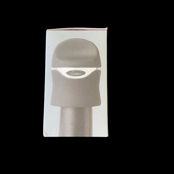 New! Rabbit Wine/Champagne Sealer - Picture 3 of 3